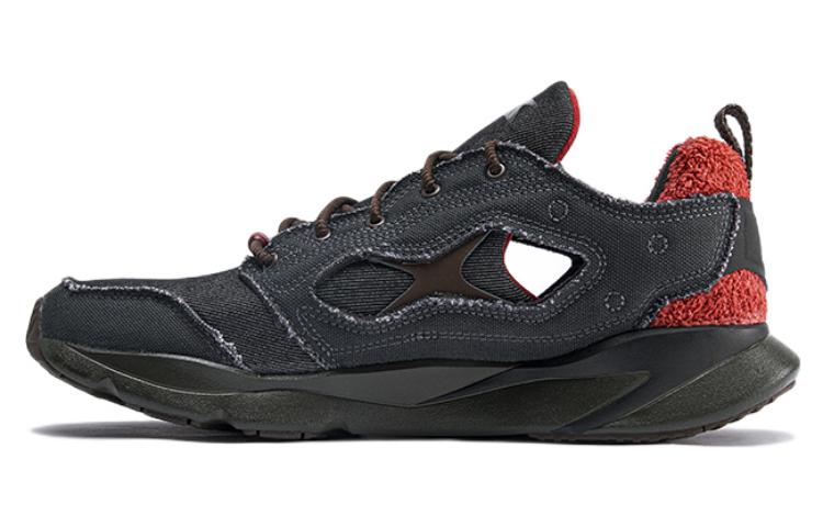 Reebok FuryLite 95 X Street Fighter 'Akuma'