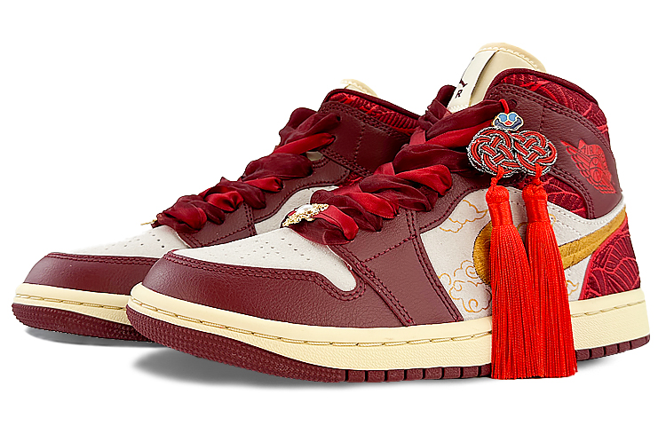 Jordan Air Jordan 1 Mid-Top Vintage Basketball Shoes Women's Red Gold купить в интернет-магазине Yoocart с быстрой доставкой по России.