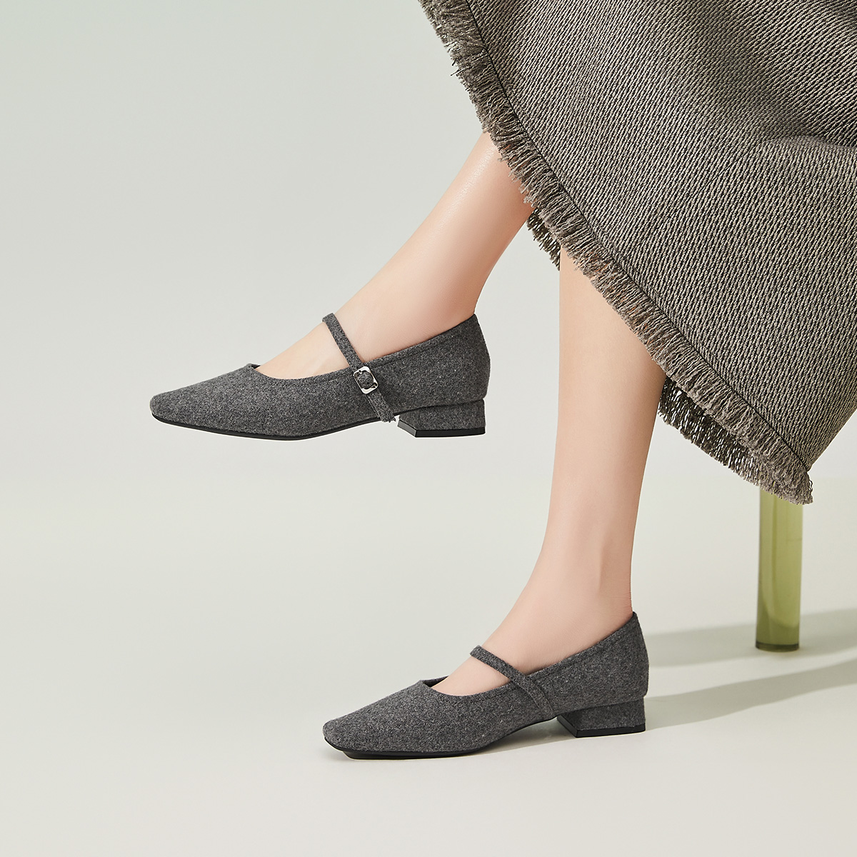 EBLAN Mary Jane Shoes Women's Gray купить в интернет-магазине Yoocart с быстрой доставкой по России.