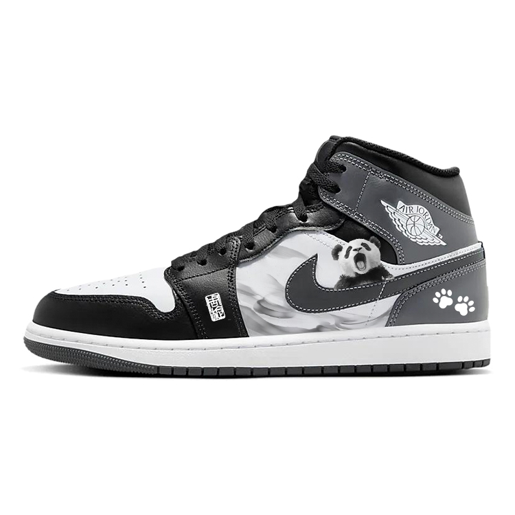 Jordan Air Jordan 1 Anti-Slip Wear-Resistant Mid-Top Vintage Basketball Shoes Unisex Black White купить в интернет-магазине Yoocart с быстрой доставкой по России.