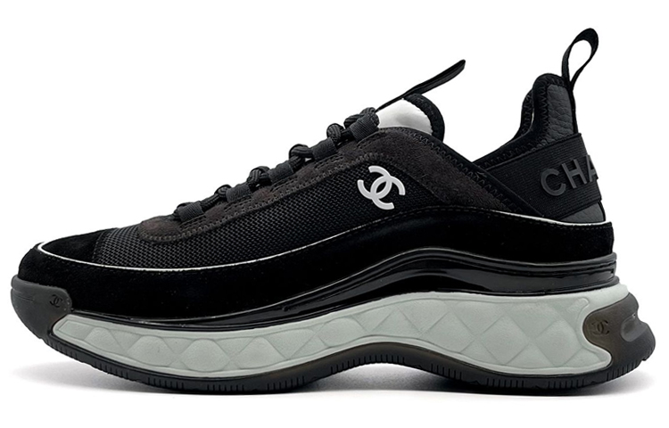 CHANEL Shock Absorbers Slip Resistant Abrasion Resistant Lightweight Low Top Casual Shoes Women's Black