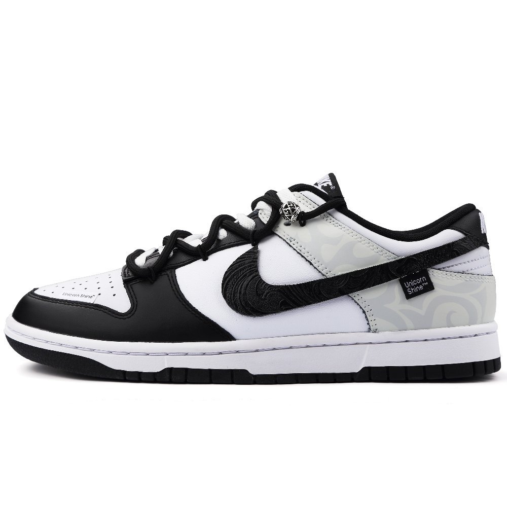 Nike Dunk Anti Slip Wear Resistant Low Top Skateboard Shoes Unisex Black White