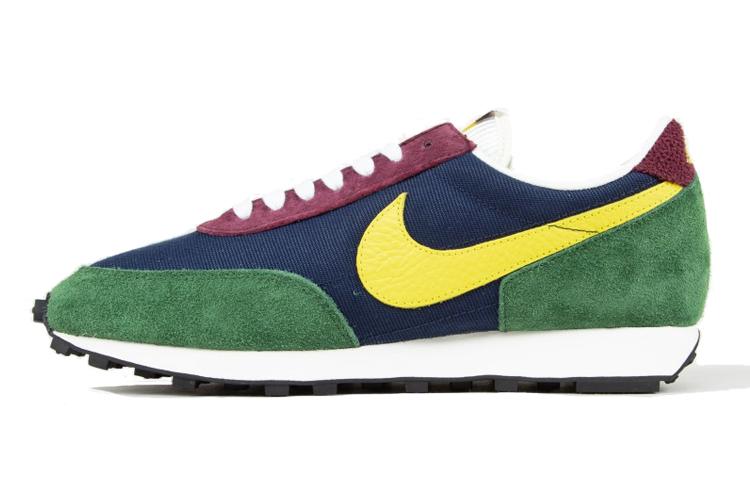 Nike Daybreak Obsidian Dynamic Yellow