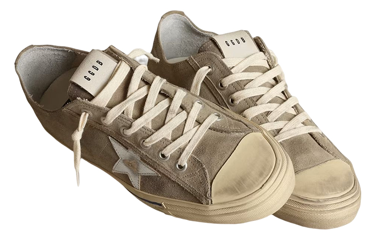 Golden Goose V-Star 2 Suede Sneakers купить в интернет-магазине Yoocart с быстрой доставкой по России.