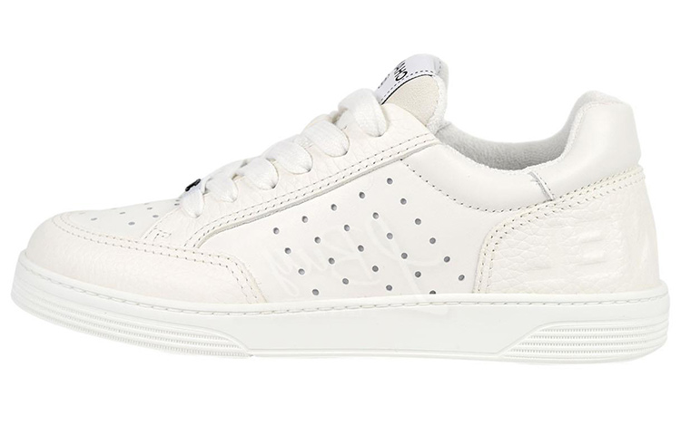 CHANEL 22P Collection Low Top Stylish Skateboarding Shoes Women's White