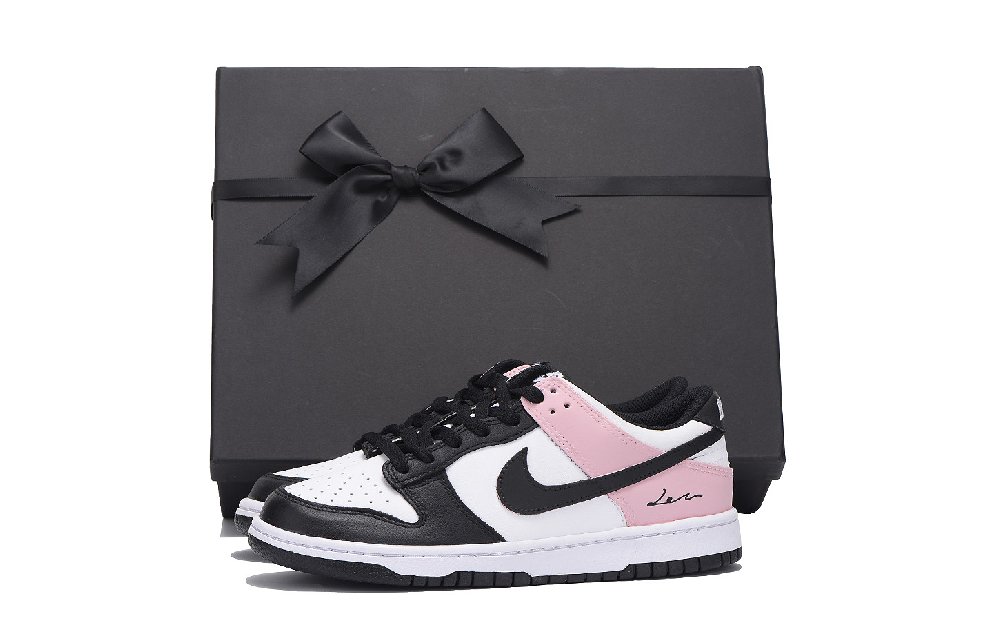 Nike Dunk Coverage Slip Resistant And Abrasion Resistant Low Top Skateboard Shoes Women's Pink