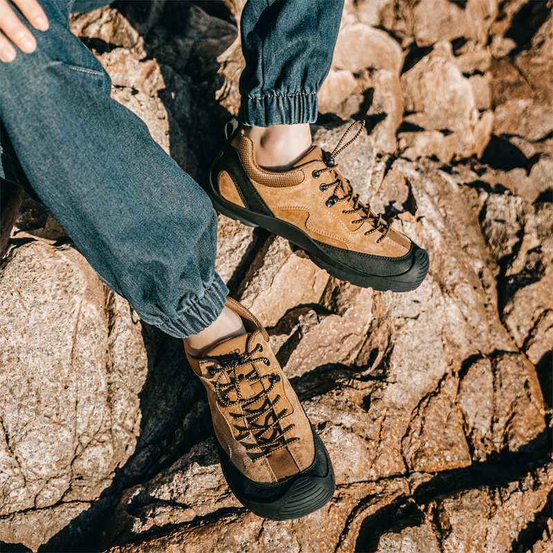 Jeep JEEP Wear-Resistant Low-Top Trekking Shoes Men's Earth Yellow купить в интернет-магазине Yoocart с быстрой доставкой по России.