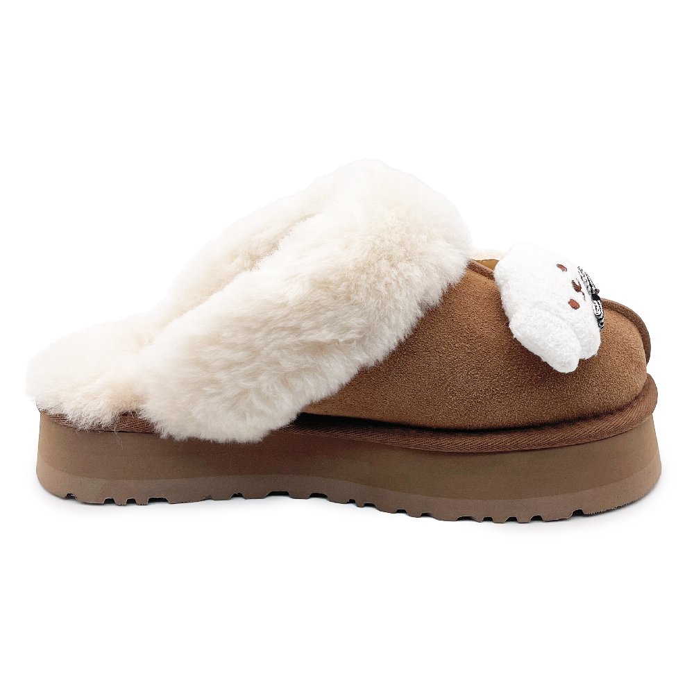 UGG Slip Resistant Closed Toe Slippers Women's Light Brown