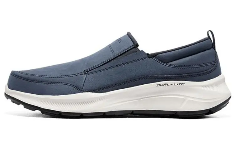 Skechers Equalizer 5.0 Low top Casual Shoes Men's Marine Blue