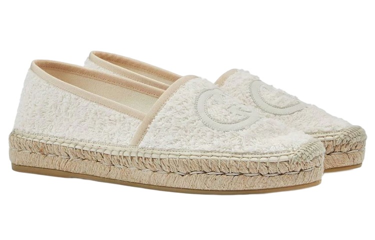 GUCCI Interlocking Flat Shoes Women's Beige купить в интернет-магазине Yoocart с быстрой доставкой по России.