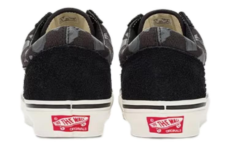 Vans X Undefeated Old Skool 'Black' купить в интернет-магазине Yoocart с быстрой доставкой по России.