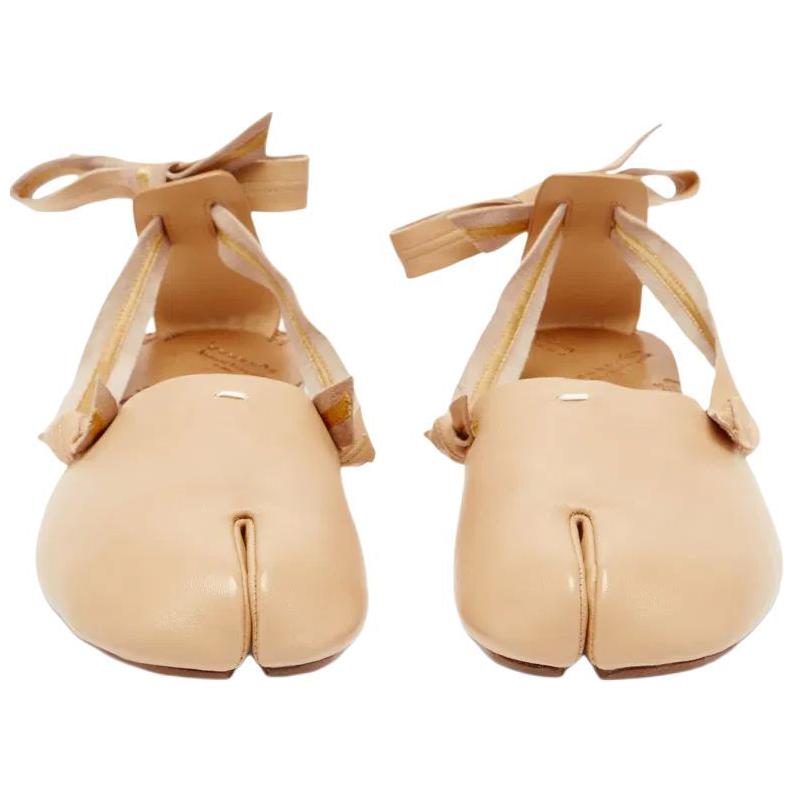 Maison Margiela Casual Shoes Women's Light Umber купить в интернет-магазине Yoocart с быстрой доставкой по России.