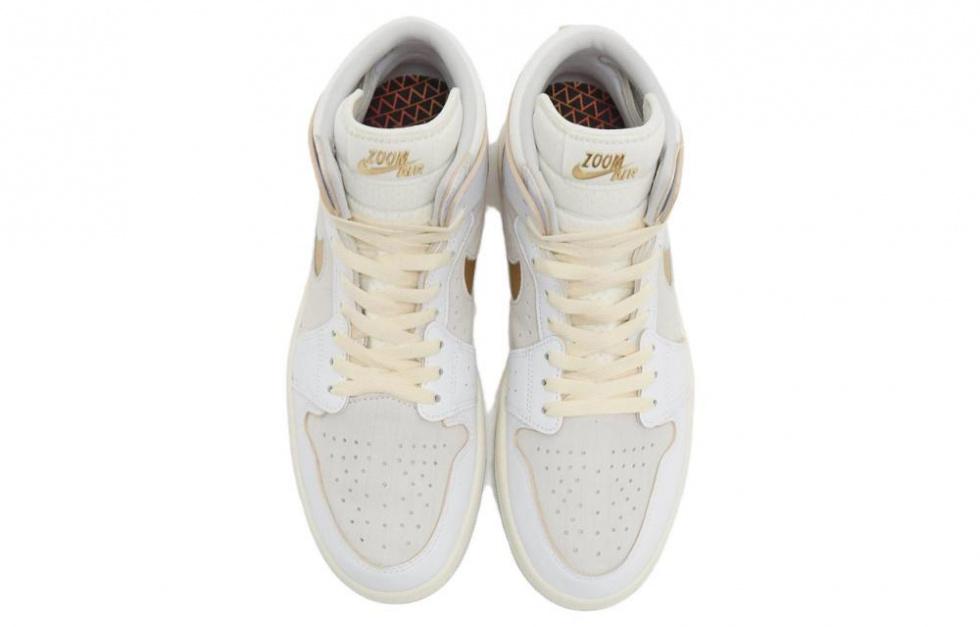 Jordan 1 High Zoom Air CMFT 2 FIBA купить в интернет-магазине Yoocart с быстрой доставкой по России.