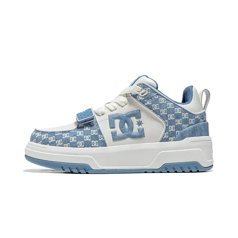 DC Shoes CAMPUS CAS Low top Skateboard Shoes Unisex