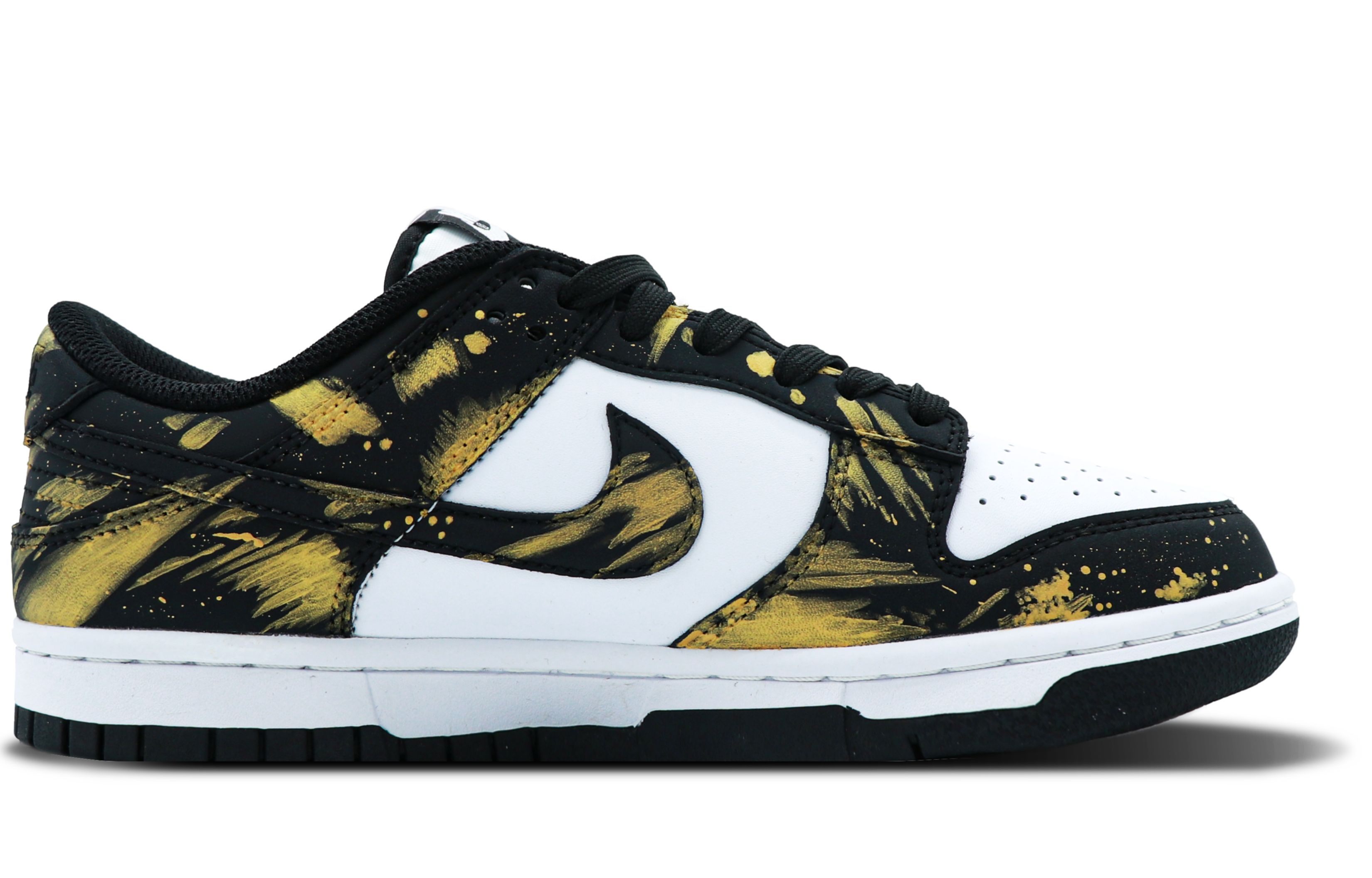 Nike Dunk Thermal Coverage Low Top Skateboard Shoes GS Black Gold