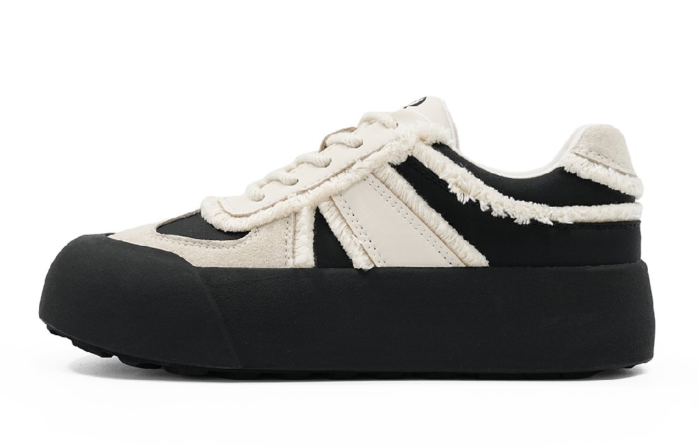 EBLAN Low-Top Casual Shoes Women's Beige Black
