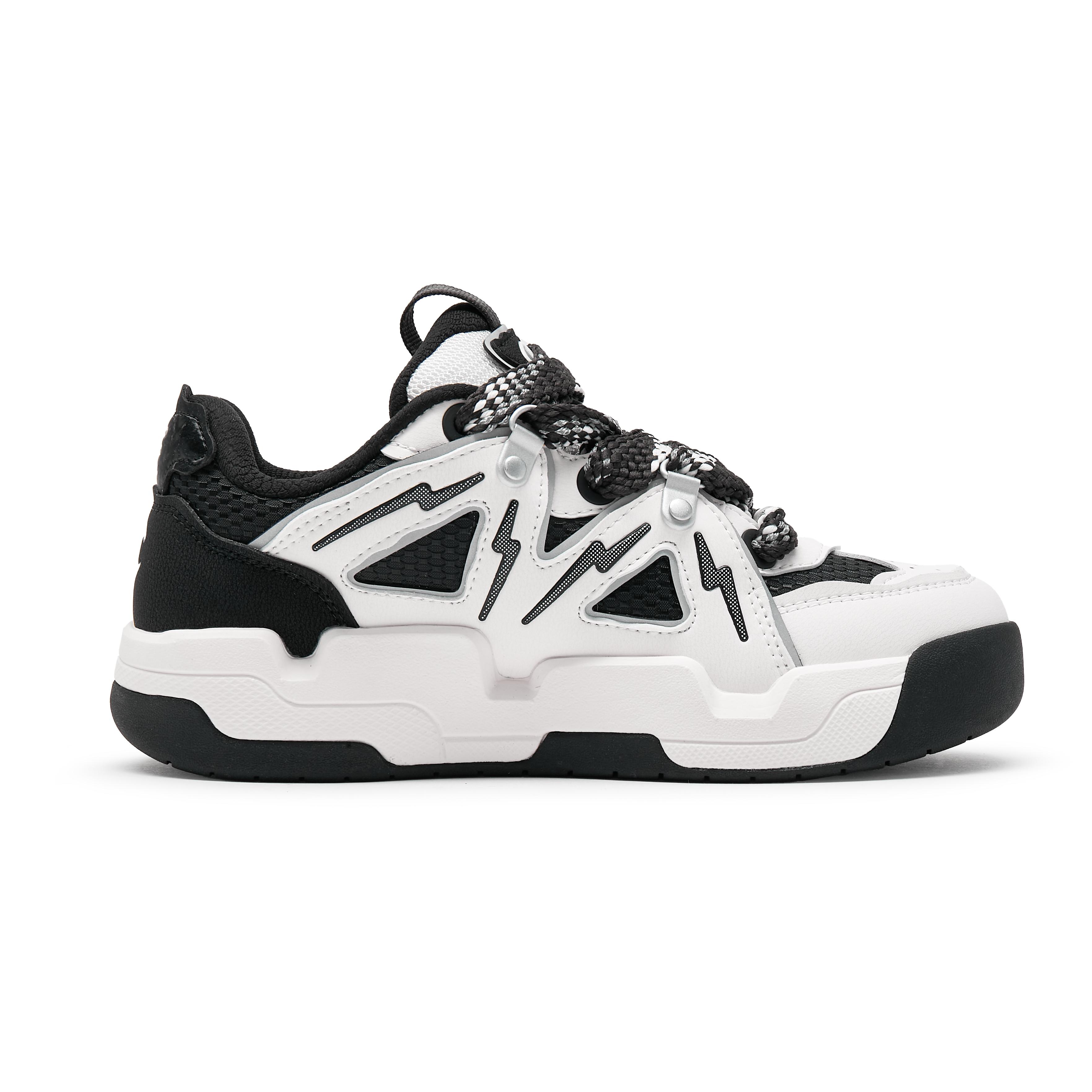 Champion Low Top Skateboard Shoes Women's Black White