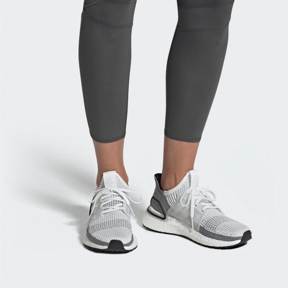 Adidas Ultra Boost 19 Cloud White Grey Two Women's купить в интернет-магазине Yoocart с быстрой доставкой по России.