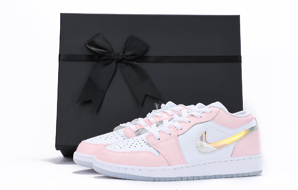 Jordan Air Jordan 1 Chestnut Slip-Resistant Coverage Low-Top Vintage Basketball Shoes GS White Pink