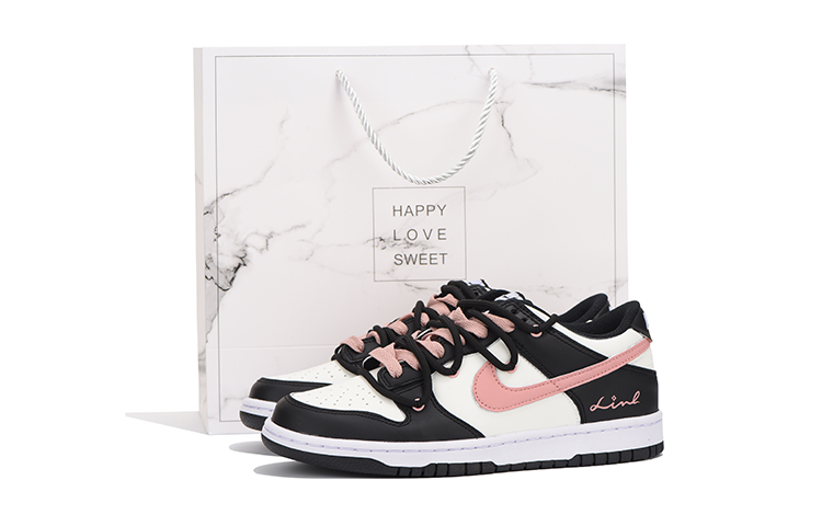 Nike Dunk Skateboard Shoes Women's Low-Top Black