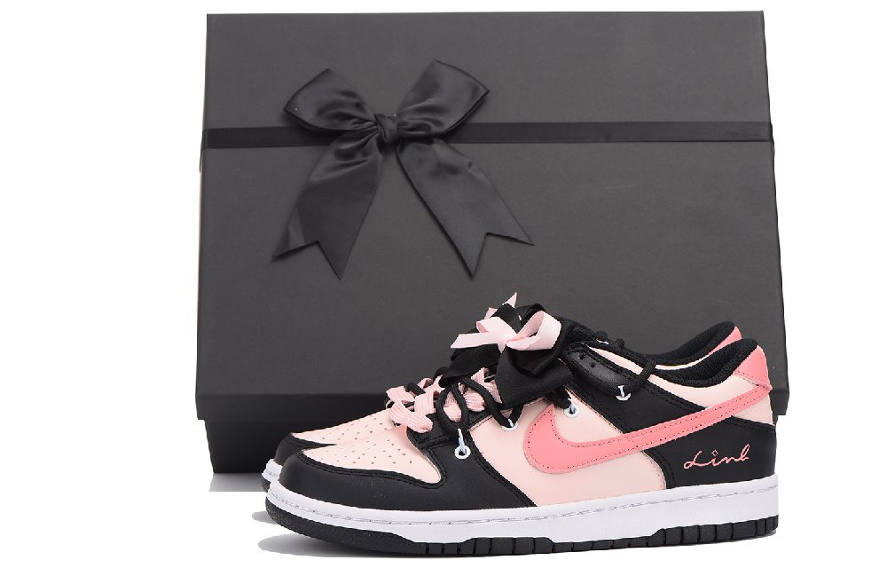 Nike Dunk Low Low-Top Skateboard Shoes GS Black Pink