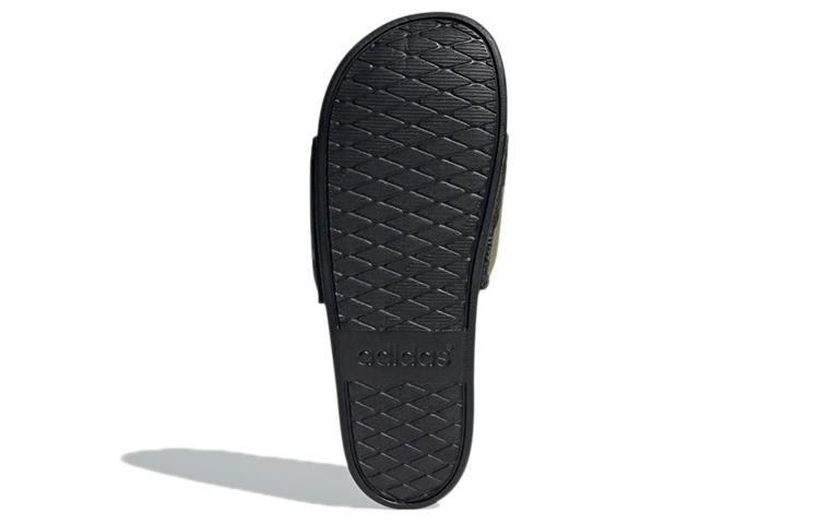 Adidas Adilette Comfort Sandals Core Black Carbon купить в интернет-магазине Yoocart с быстрой доставкой по России.