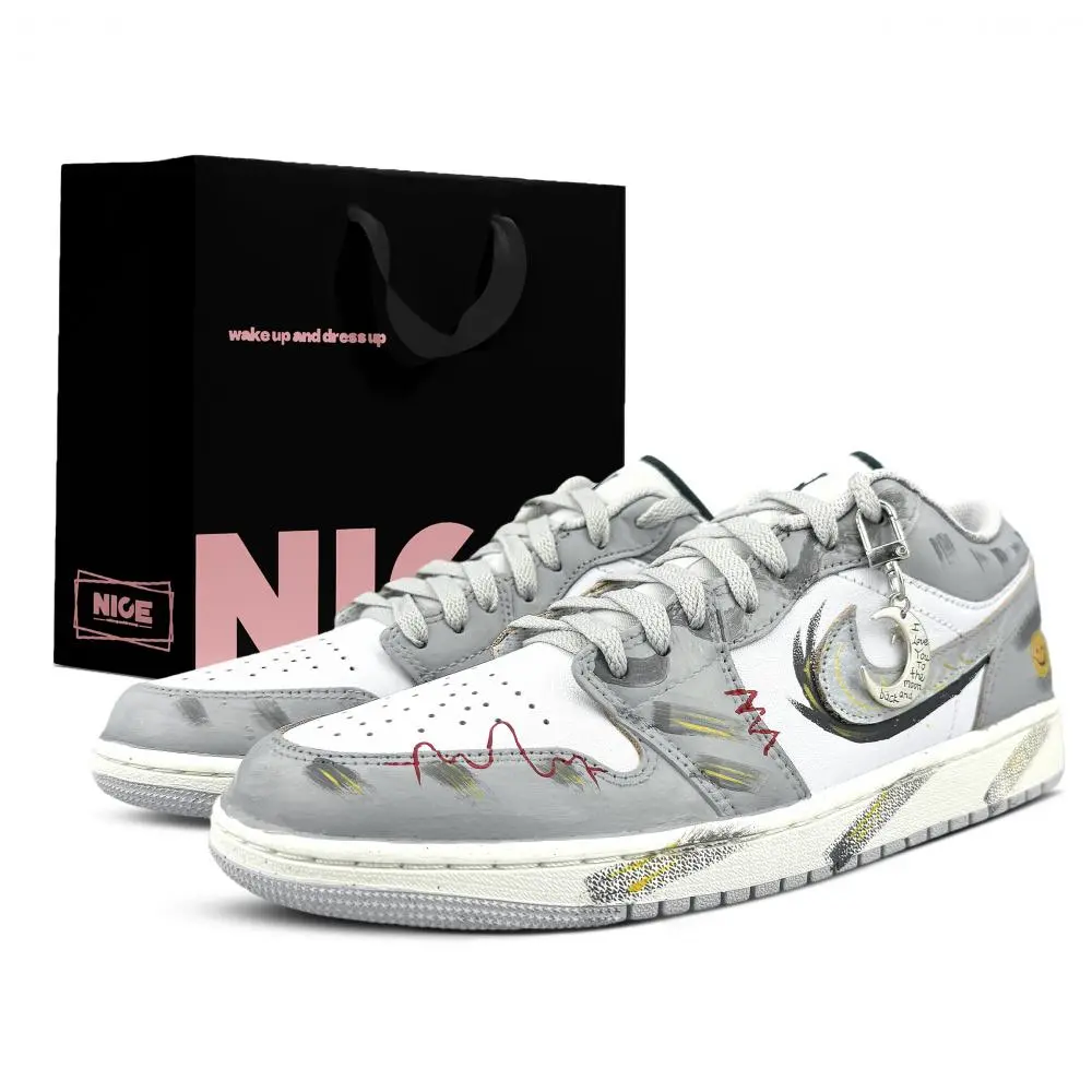 Jordan Air Jordan 1 Abrasion Resistant Low top Vintage Basketball Shoes Unisex Gray