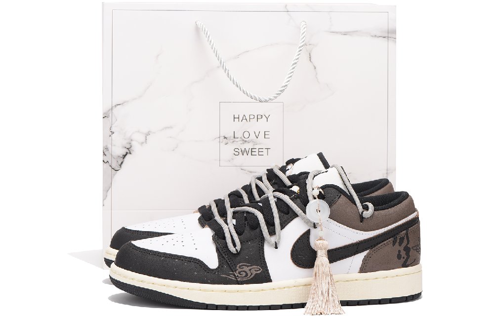 Jordan Air Jordan 1 Chestnut Coverage Low-Top Vintage Basketball Shoes Men's Black Brown