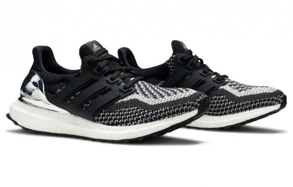 Adidas Ultra Boost 2.0 Silver Medal GS