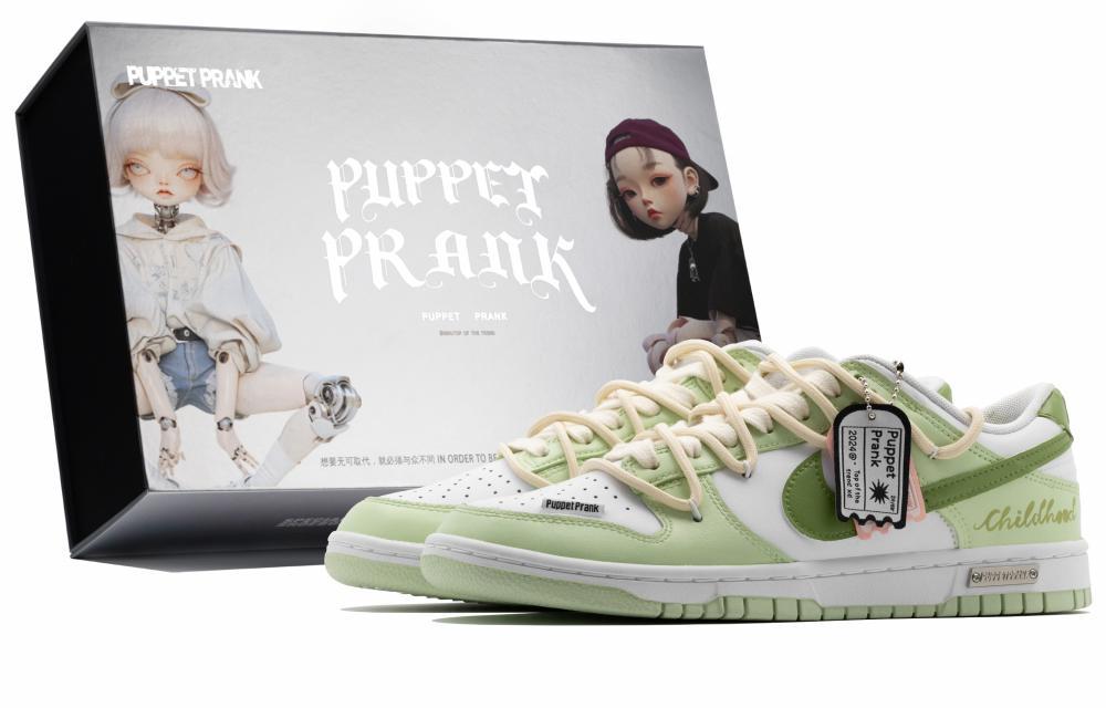 Nike Dunk Durable Breathable Low-Top Skateboard Shoes Men's White Green
