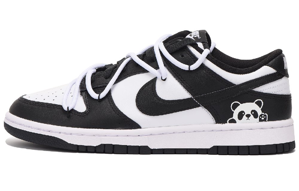 Nike Dunk Coverage Slip-Resistant Impact Resistance Wear-Resistant Low-Top Skateboard Shoes Women's Black White