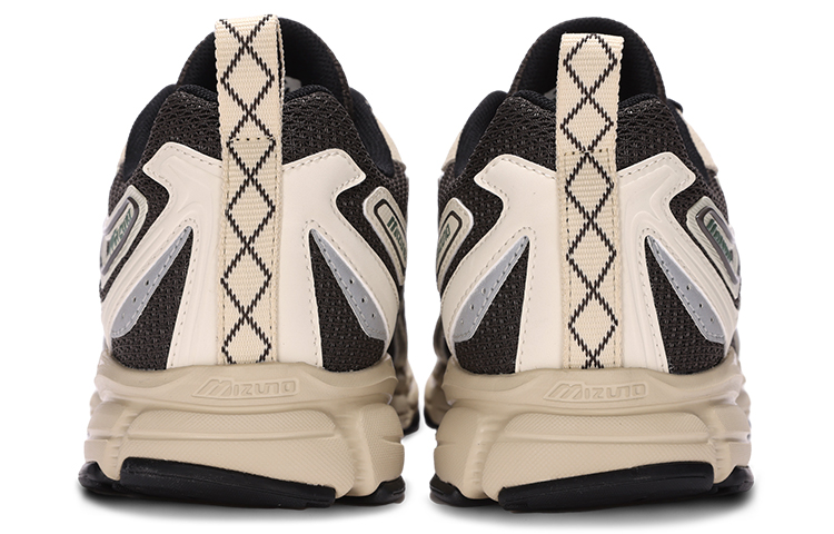 Mizuno Speed Bamboo White купить в интернет-магазине Yoocart с быстрой доставкой по России.