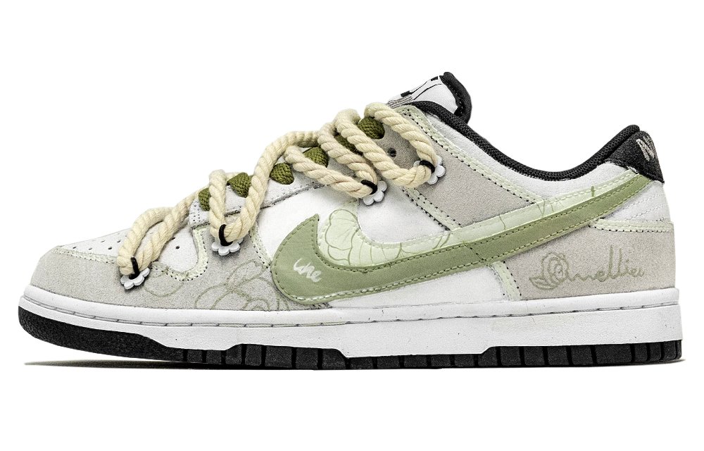 Nike Dunk Wild Camellia Anti Slip Wear Resistant Low Top Skateboard Shoes Women's White