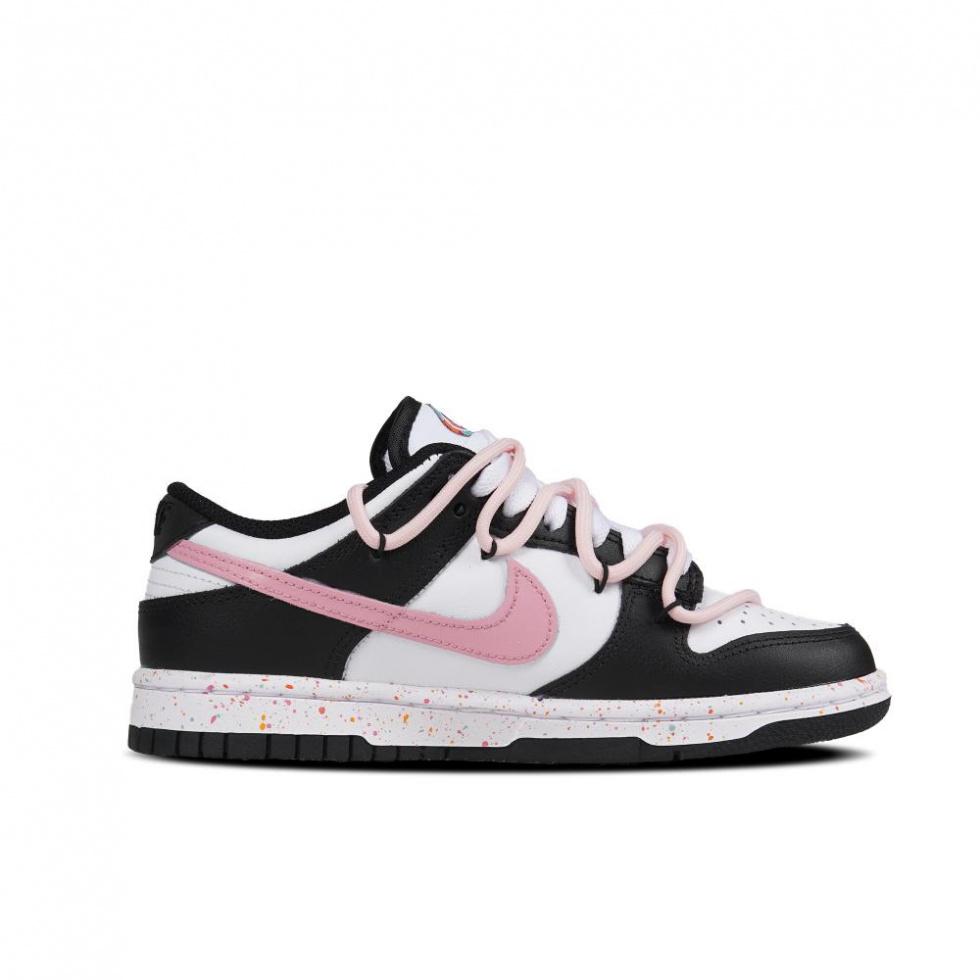 Nike Dunk Low Multi Color Swoosh Low Top Skateboard Shoes Women's Black Pink купить в интернет-магазине Yoocart с быстрой доставкой по России.