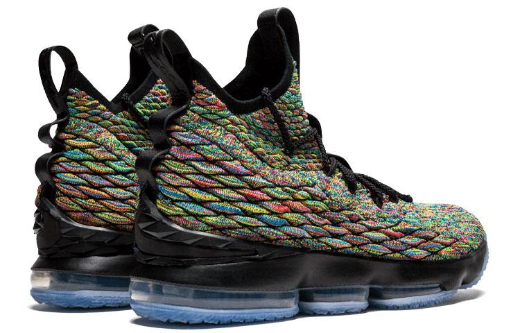 Nike LeBron 15 'Four Horsemen' купить в интернет-магазине Yoocart с быстрой доставкой по России.