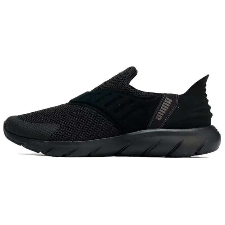 PUMA Softride Low top Casual Shoes Unisex Black