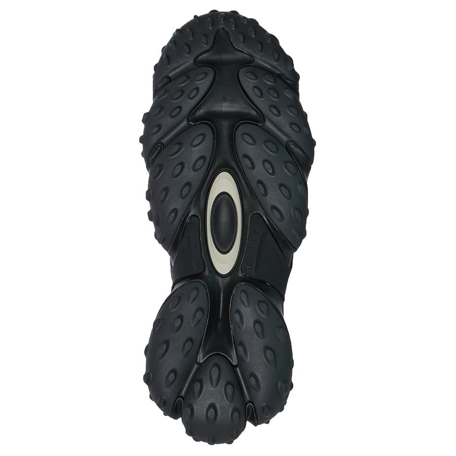 Oakley Edge Icon Slip On Black купить в интернет-магазине Yoocart с быстрой доставкой по России.