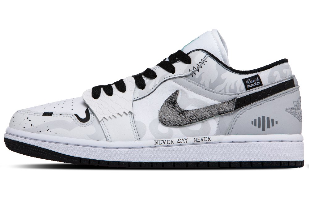 Jordan Air Jordan 1 LOW Starlight Durable Breathable Low-Top Vintage Basketball Shoes Men's Black White Gray