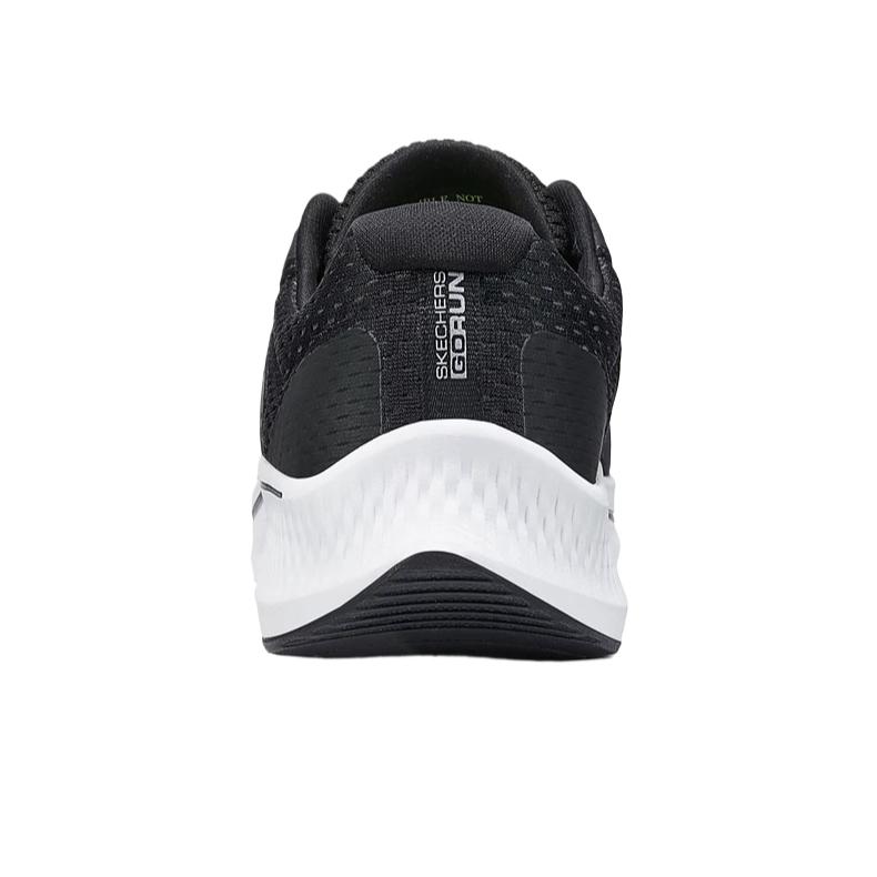 Skechers MEN'S GO Low Top Running Shoes Men's Black