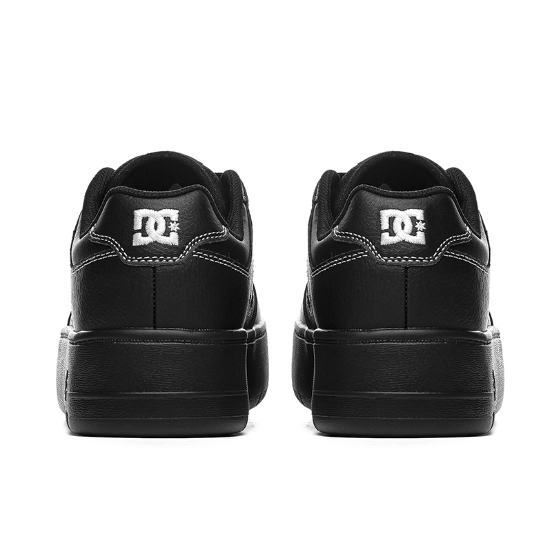 DC Shoes W'MANTECA 4 PLATFORM Low top Skateboard Shoes Women's купить в интернет-магазине Yoocart с быстрой доставкой по России.