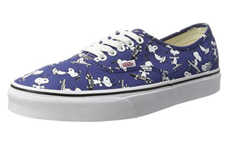 Vans Authentic Peanuts Snoopy Skating