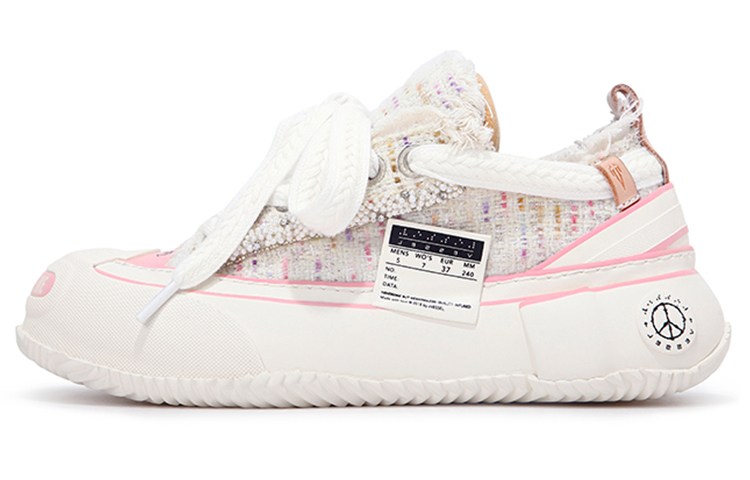 VESSEL G.O.P. 2.0 MARSHMALLOW Lows Low top Canvas Shoes Unisex White