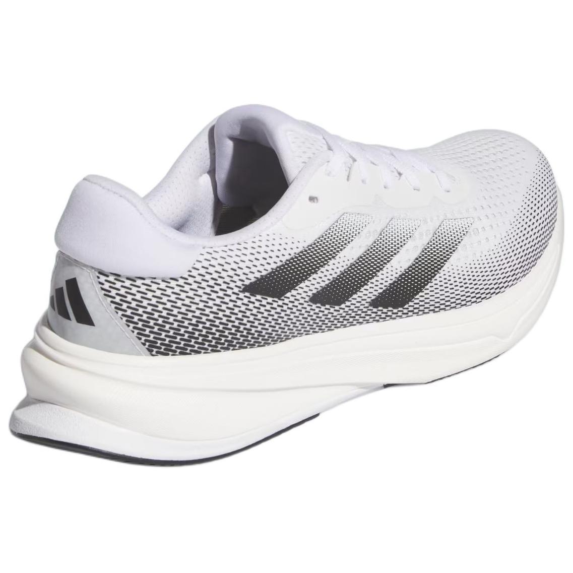 Adidas Supernova Rise Cloud White Core Black Zero Metalic купить в интернет-магазине Yoocart с быстрой доставкой по России.