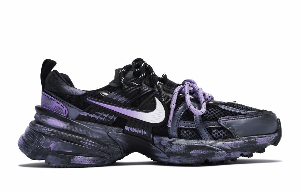 Nike V2K Run Waterproof Low top Running Shoes Unisex Black Purple купить в интернет-магазине Yoocart с быстрой доставкой по России.
