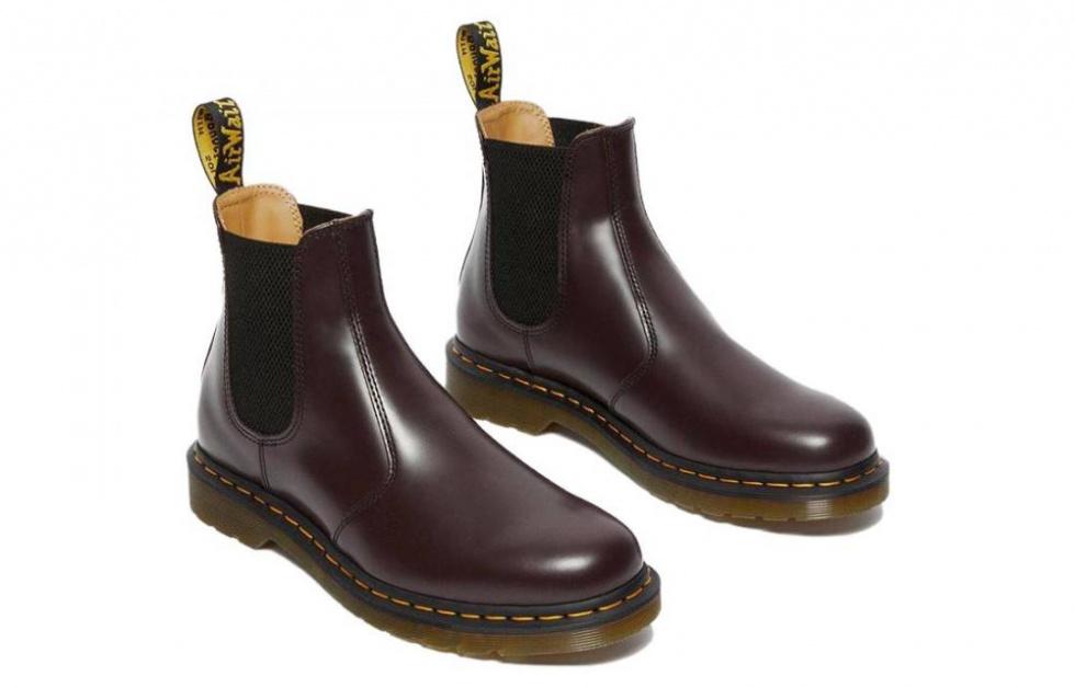 Dr. Martens Slip on Leather Boots купить в интернет-магазине Yoocart с быстрой доставкой по России.