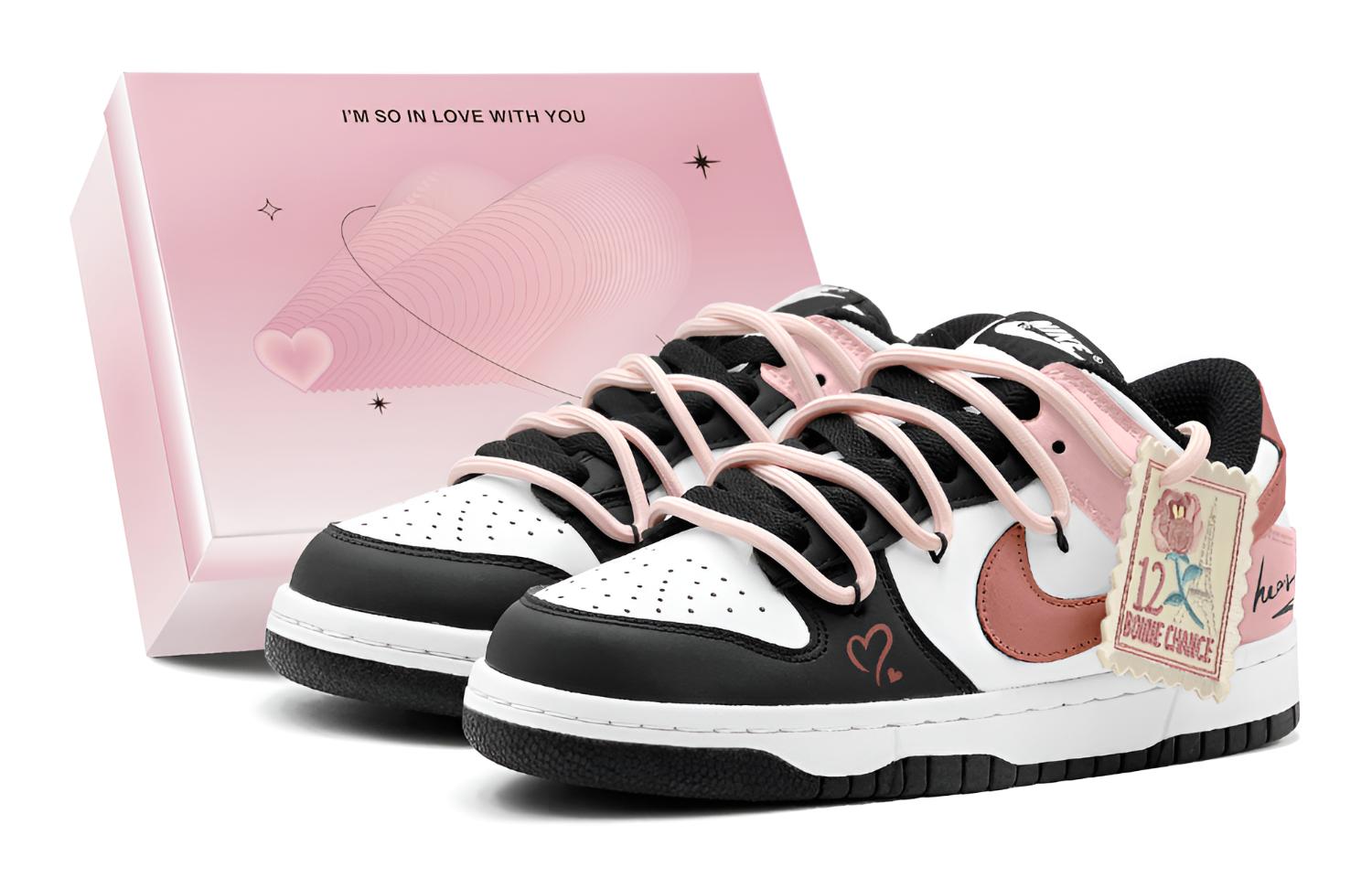 Nike Dunk Skateboard Shoes Women's Low top White