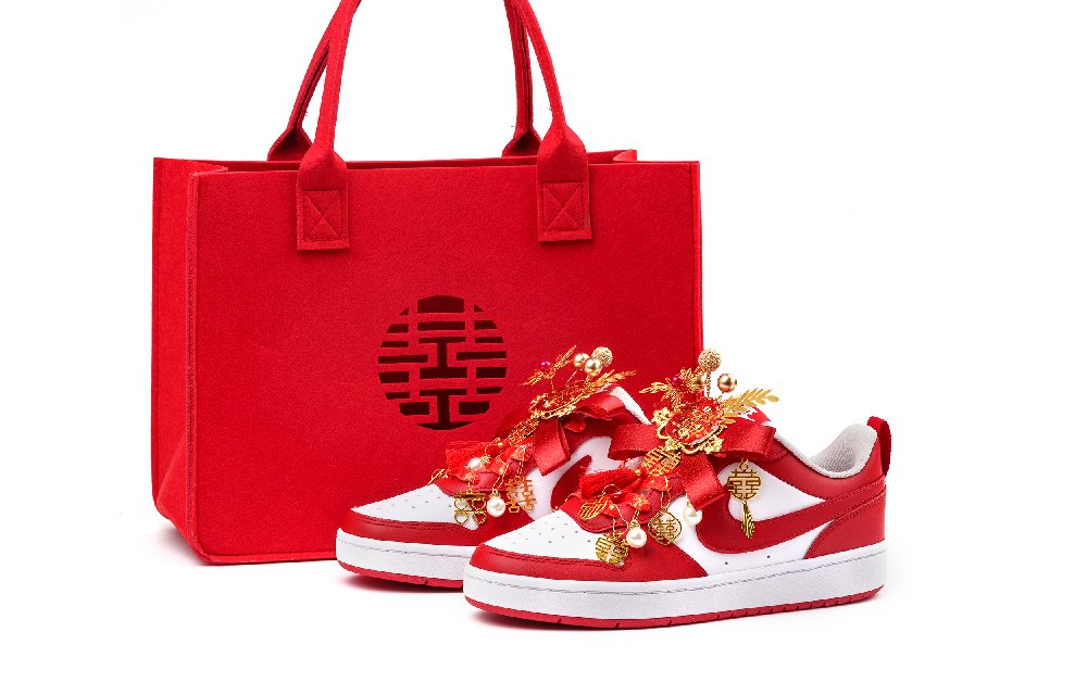 Nike Court Borough 2 Cushioning, Wear Resistant Low Top Skateboard Shoes Women's Red