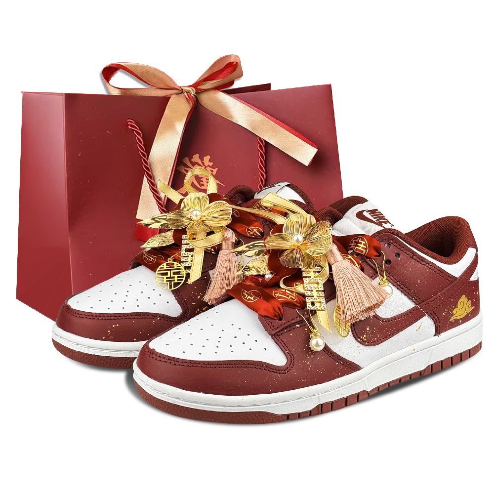 Nike Dunk Low Top Skateboard Shoes Unisex Gold Red