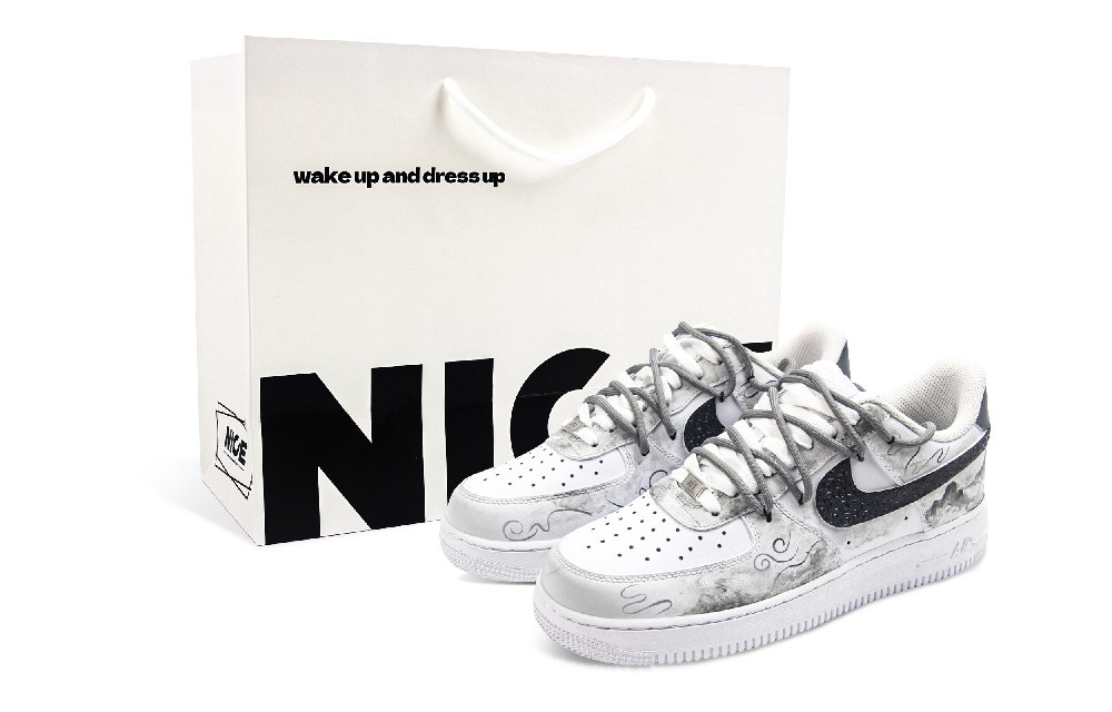 Nike Air Force 1 Abrasion Resistant Low Top Skateboard Shoes Unisex Gray White