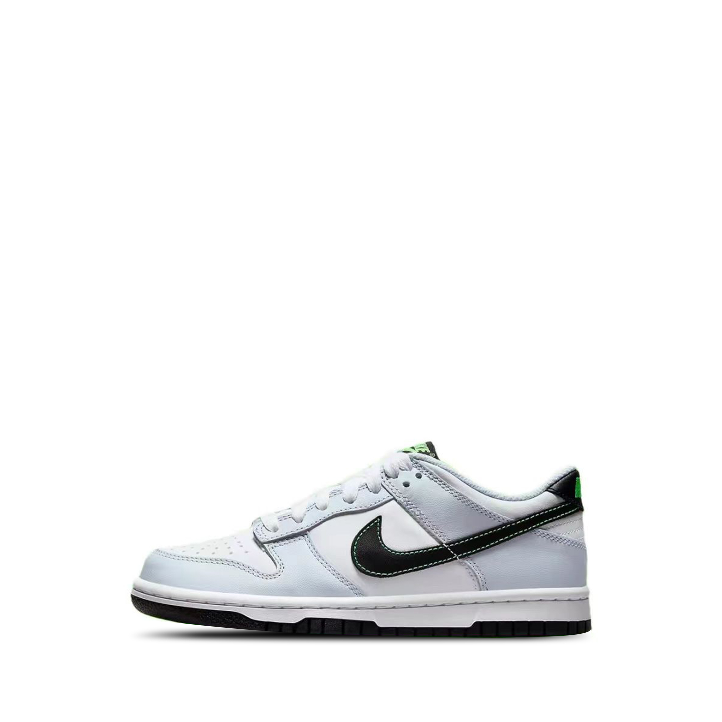 Nike Dunk Anti Slip Wear Resistant Low Top Skateboard Shoes Women's White Pink купить в интернет-магазине Yoocart с быстрой доставкой по России.